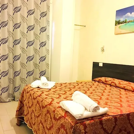 With One Bedroom In With Wifi 50 Km From The Beach Апартаменты