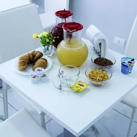 With One Bedroom In With Wifi 50 Km From The Beach