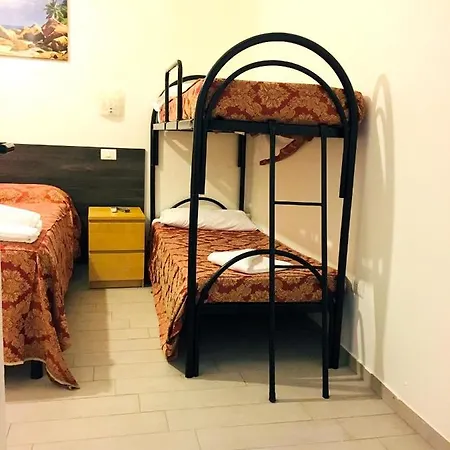 Апартаменты With One Bedroom In With Wifi 50 Km From The Beach